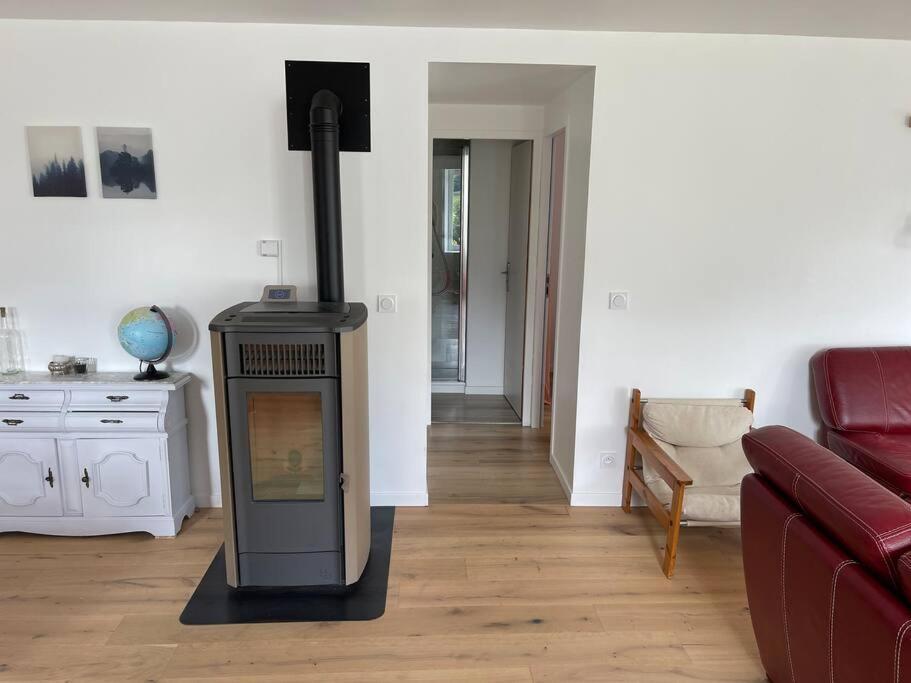 Magnifique Maison Renovee, 10Pers Rencurel Bagian luar foto